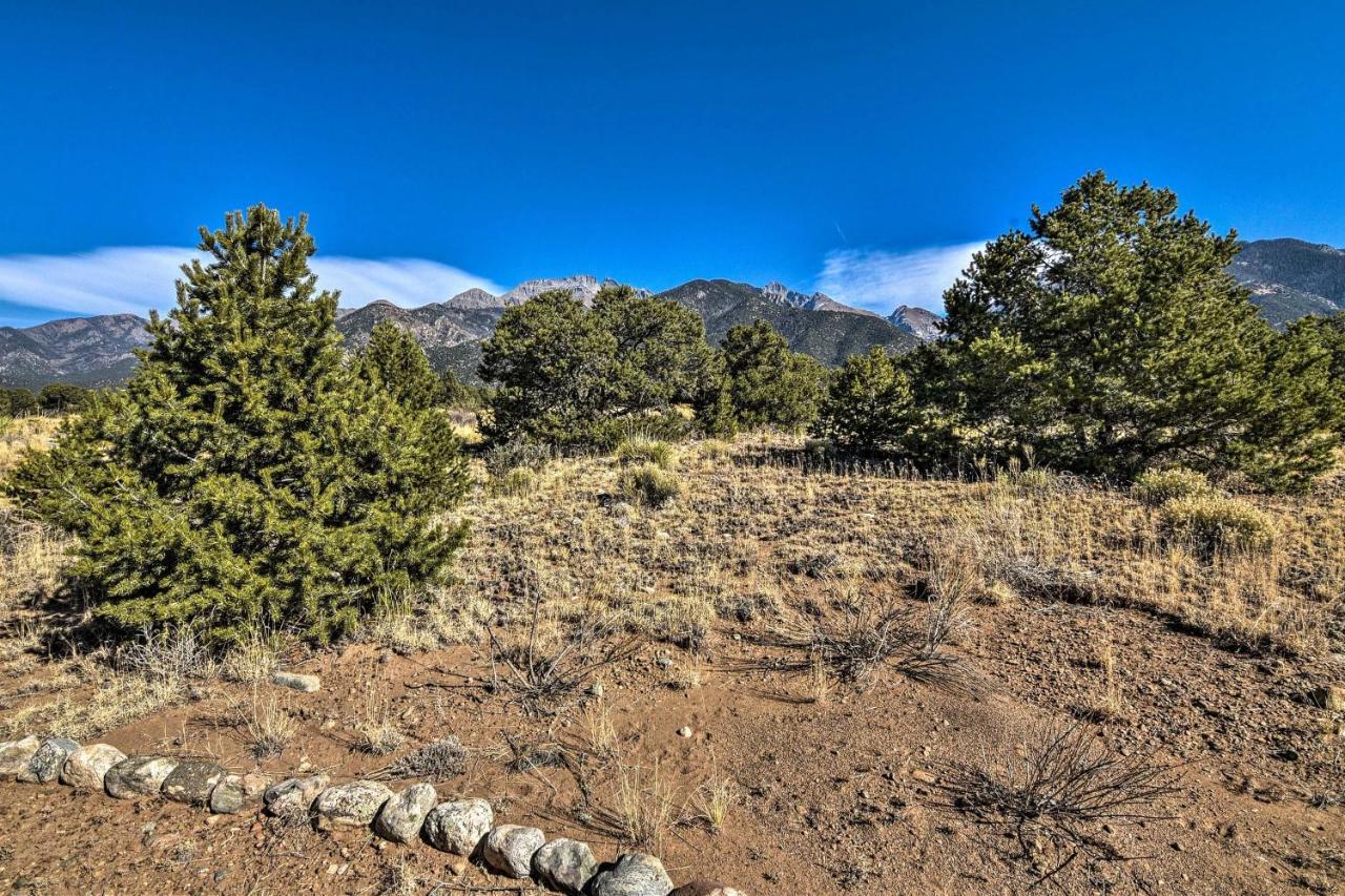 Вилла Cozy Remote Retreat • Mountain Views • Stargazing Crestone Экстерьер фото